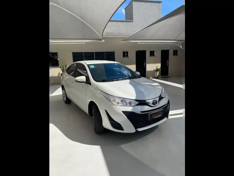 Toyota Yaris 1.5 XL 16V - CVT