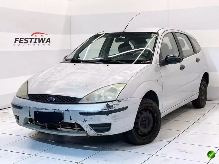 Ford Focus 1.6 GL - Manual