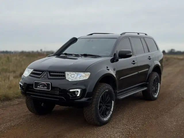 Mitsubishi Pajero Dakar