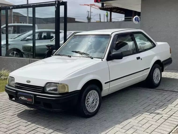 Ford Verona 1.6 LX - Manual
